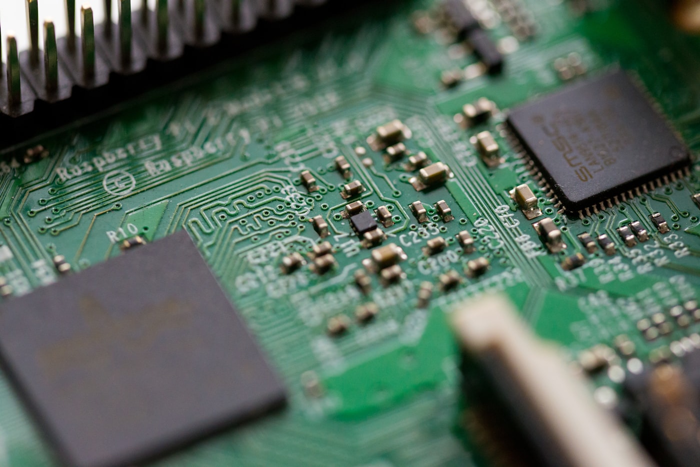 Hardware & Product Prototyping architecture — PCB, firmware, and concept-to-scale flow